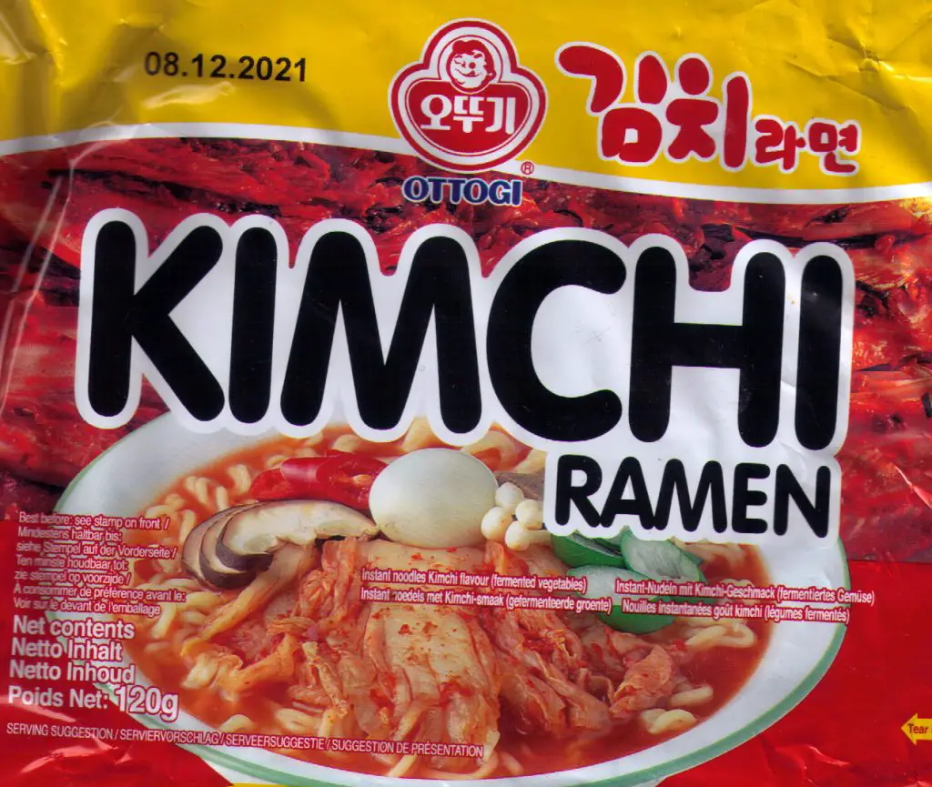 Ottogi Kimchi Ramen