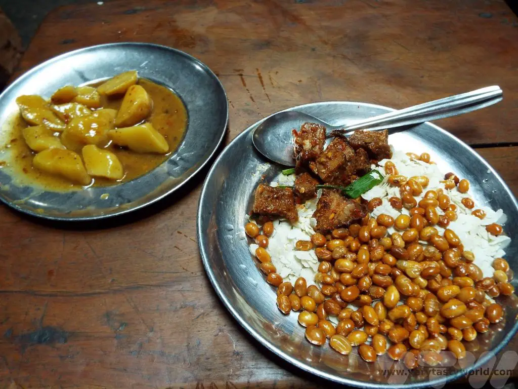 Bhuteko Bhatmas roasted soybeans