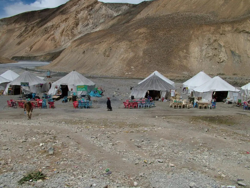 Leh to Manali rest stop