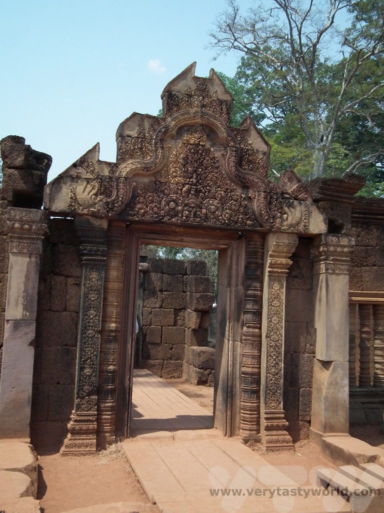 Visit Angkor Wat Banteay Srei