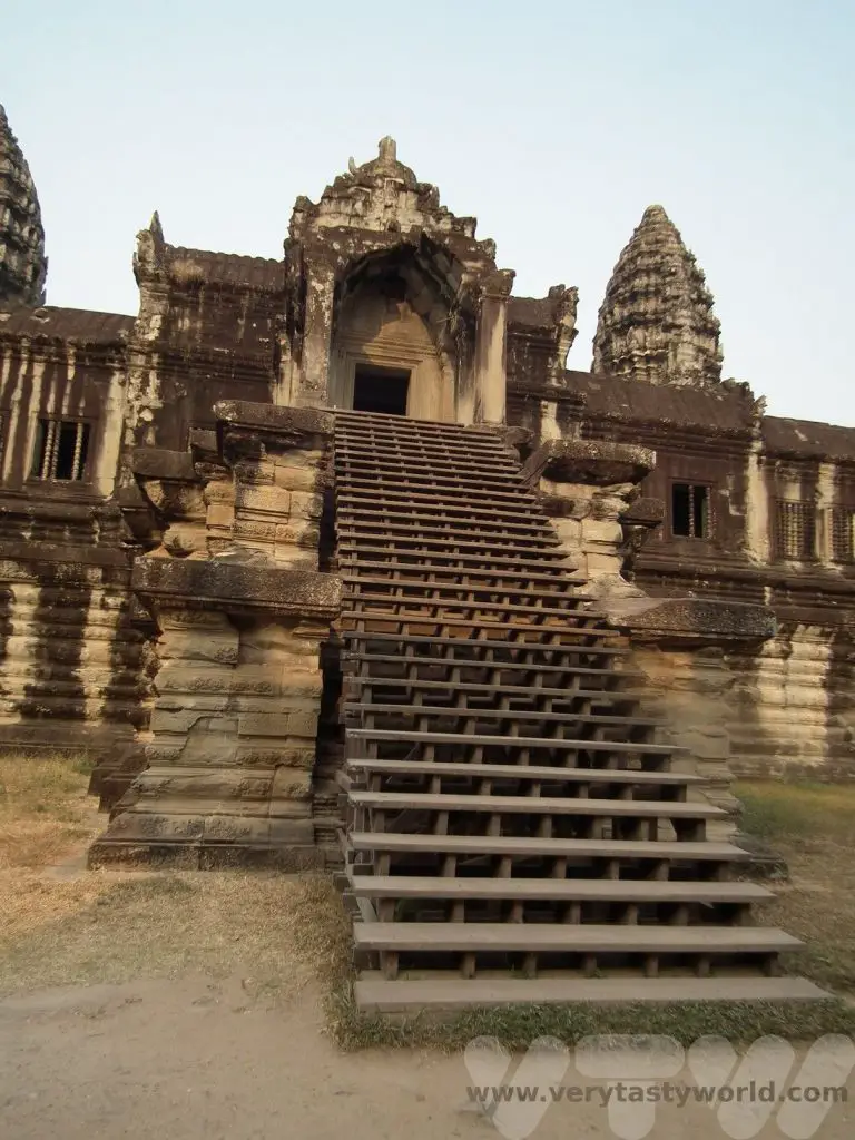 Angkor wat main temple