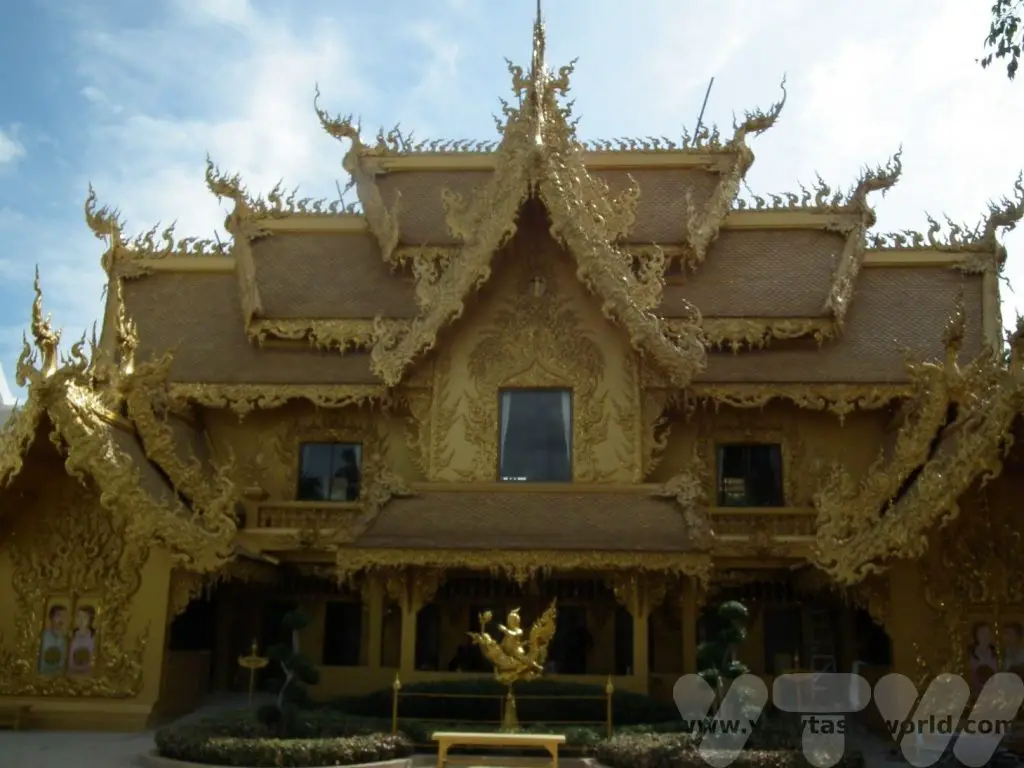 Chiang Rai temple - the White Temple