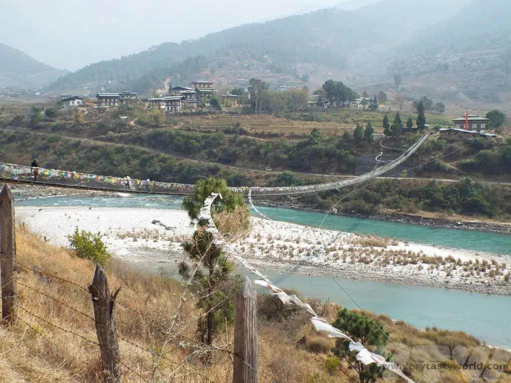  Po Chu river Punakha Dzong