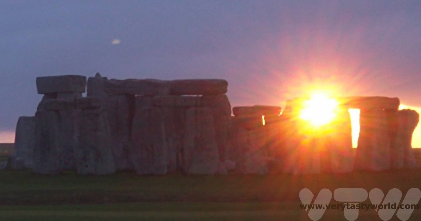 Avebury Stone Circle vs Stonehenge