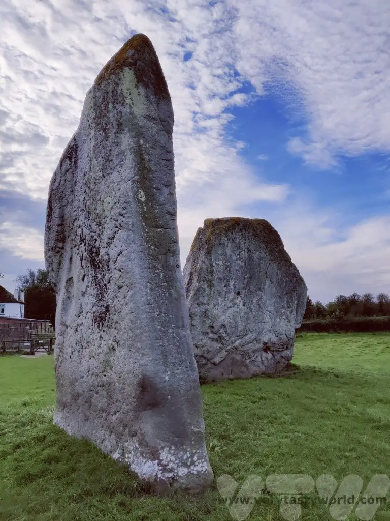 Avebury Stone Circle vs Stonehenge