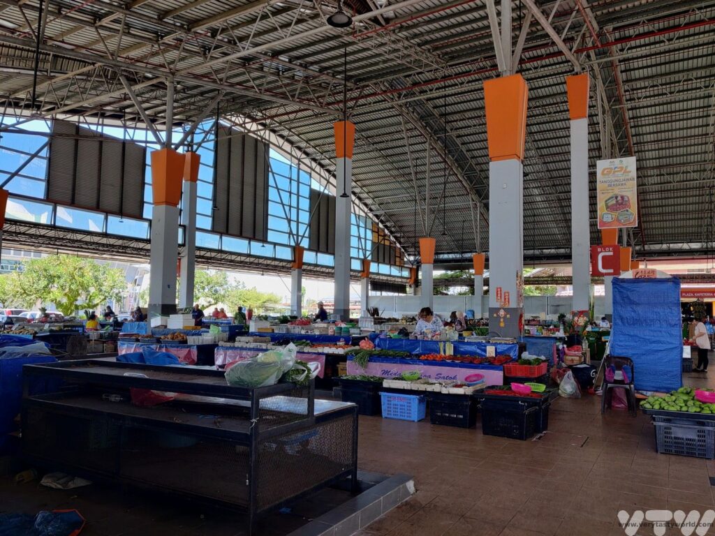 Kuching market