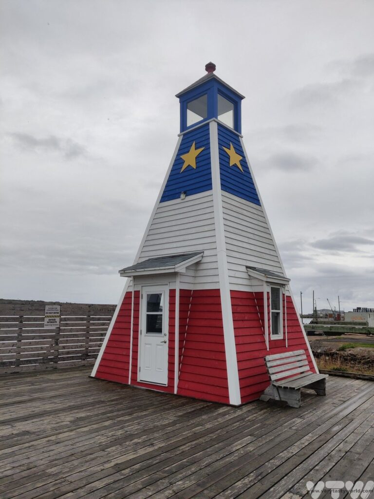 cheticamp acadian lighthouse