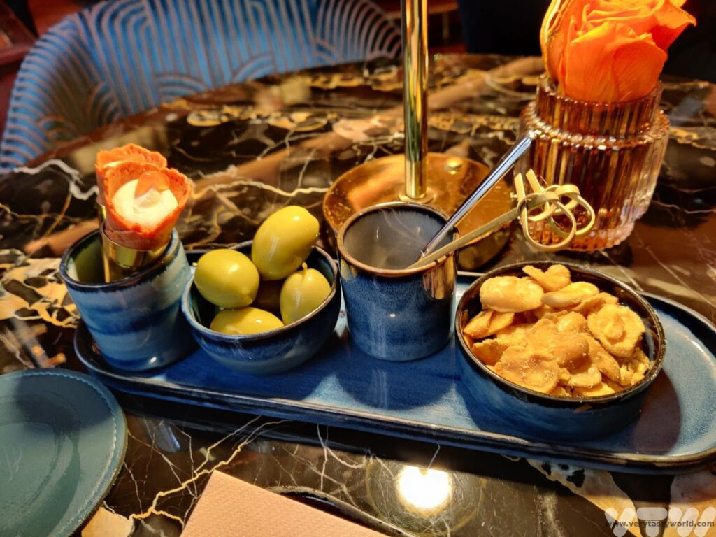 snacks with negroni