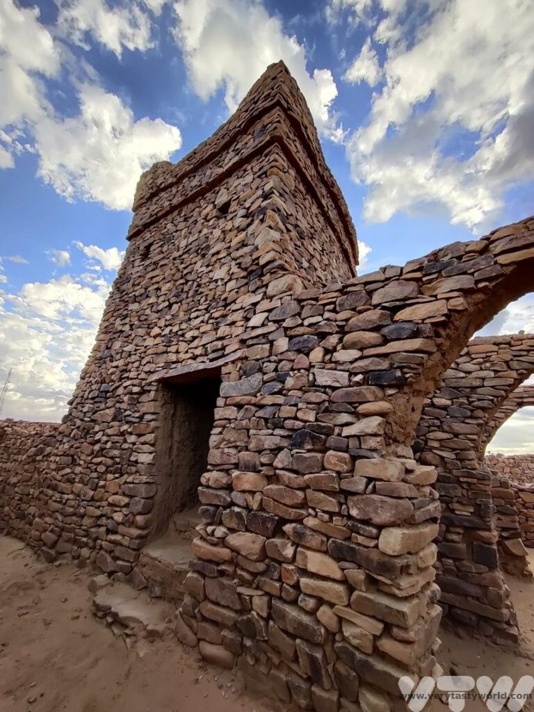 Minaret in ancient city of Ouadane