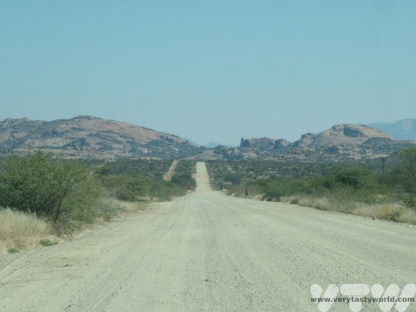Namibia road trip - the long gravel road ahead